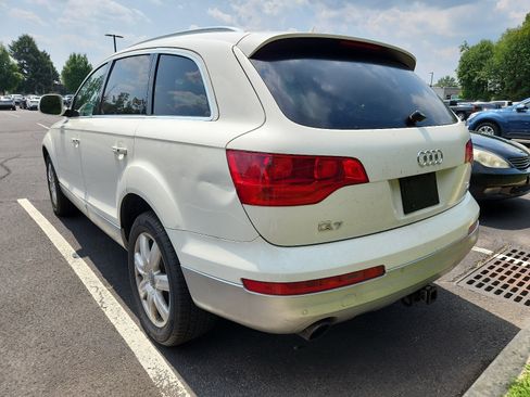 Used 2007 Audi Q7 4.2 AWD/4WD image 4