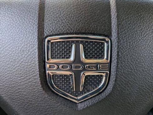 Used 2020 Dodge Journey SE w/ SE Popular Equipment Group image 15