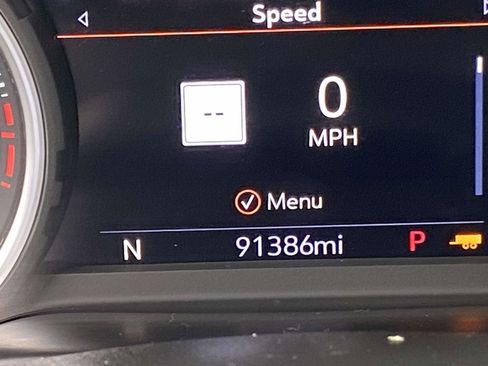 Used 2021 Chevrolet Silverado 1500 High Country w/ Technology Package image 21