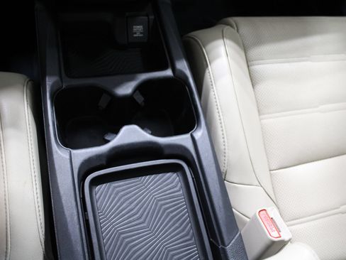 Used 2018 Honda CR-V EX-L image 30