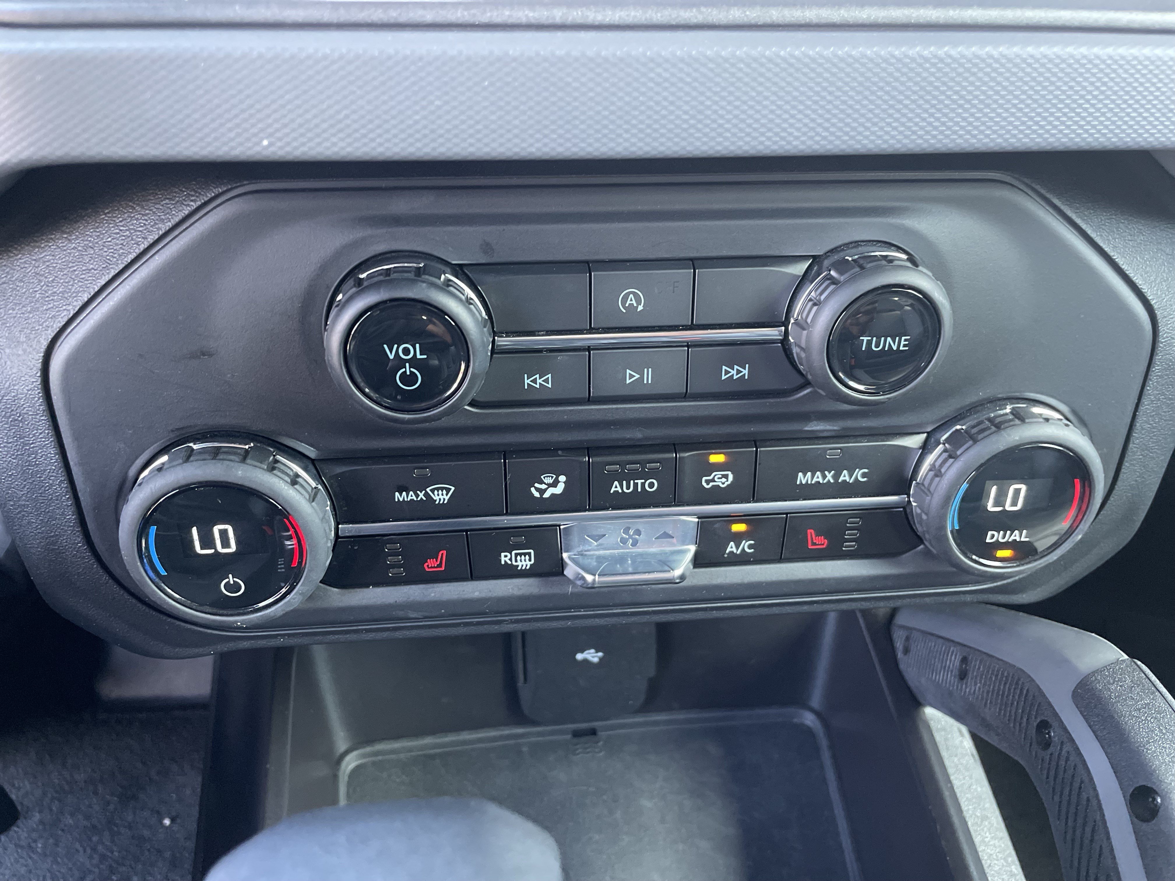 Used 2024 Ford Bronco Big Bend AWD/4WD image 27