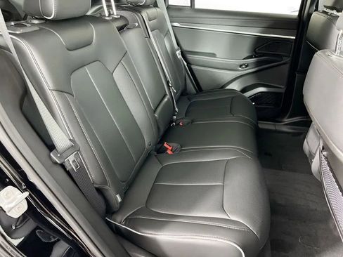 Used 2025 Jeep Wagoneer S Limited image 29