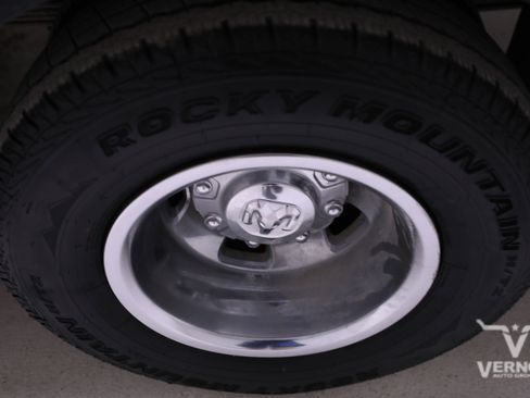 Used 2022 RAM 3500 Tradesman w/ Chrome Appearance Group image 31