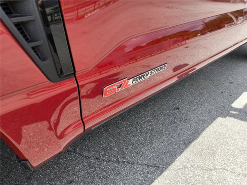 Certified 2025 Ford F250 Platinum AWD/4WD image 13
