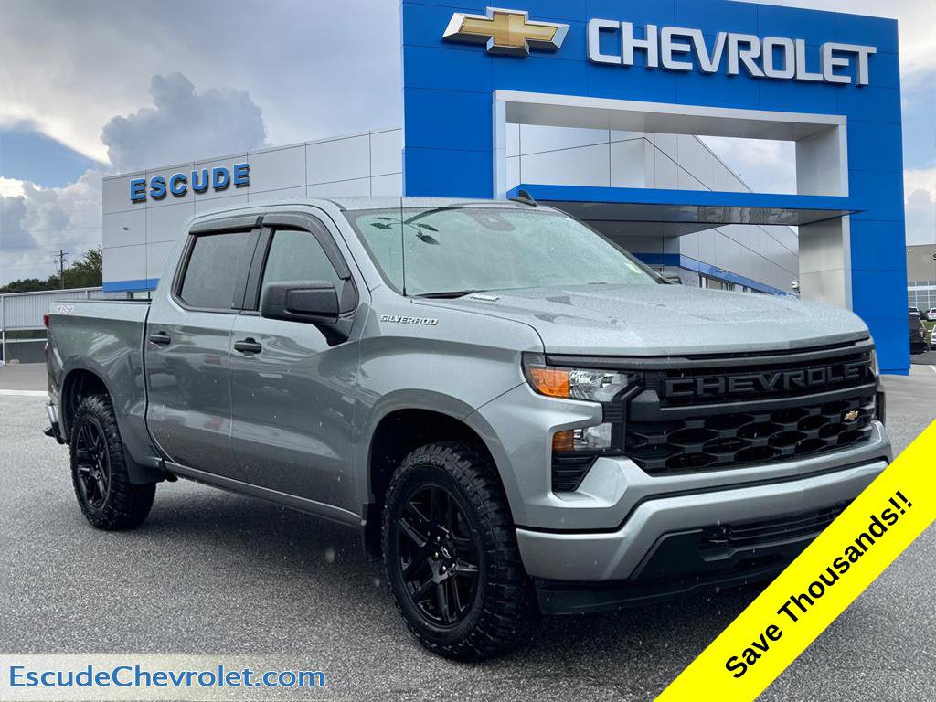 Used 2026 Chevrolet Silverado 1500 Custom AWD/4WD image 1