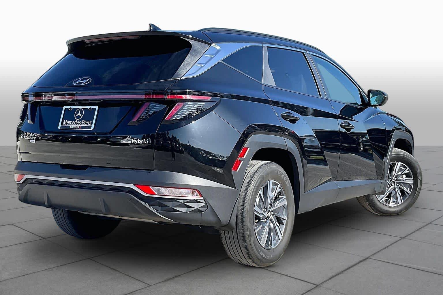 Certified 2023 Hyundai Tucson Blue AWD/4WD image 24