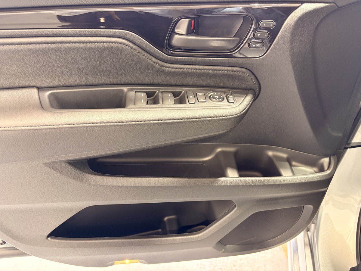 New 2027 Honda Odyssey Touring image 23