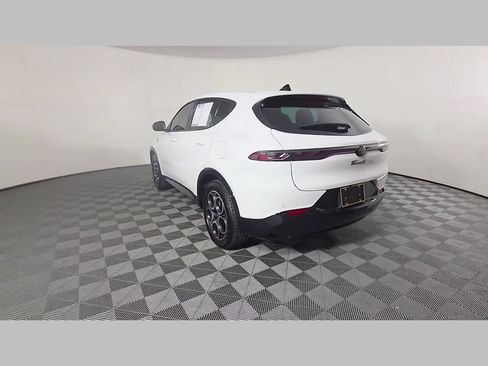 Used 2025 Alfa Romeo Tonale w/ Premium Package AWD/4WD image 43