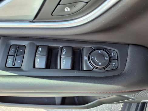 Certified 2022 Chevrolet Tahoe RST w/ Sport Performance Package image 12