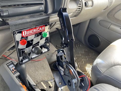 Used 1999 Chevrolet Silverado 3500 4x4 Crew Cab w/ Preferred Equipment Group 3 image 25