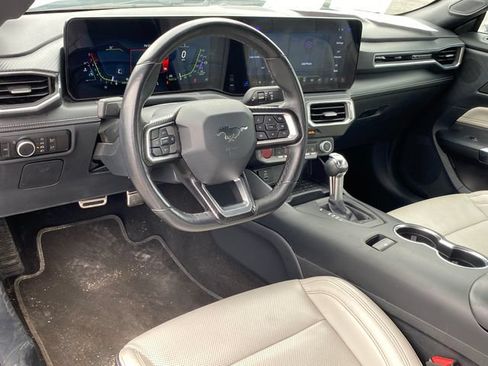 Used 2024 Ford Mustang Premium RWD image 5