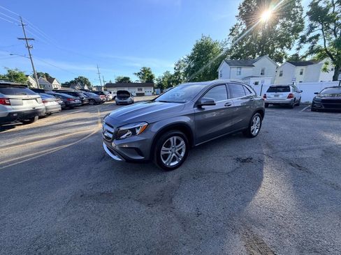 Used 2017 Mercedes-Benz GLA 250 4MATIC image 43