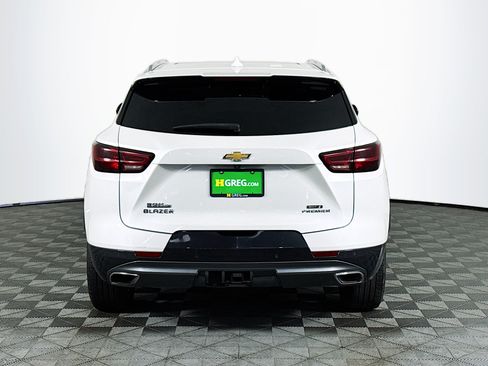 Used 2024 Chevrolet Blazer Premier w/ Enhanced Convenience Package FWD image 7
