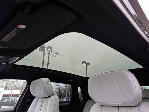 Certified 2024 Cadillac Lyriq Luxury image 16