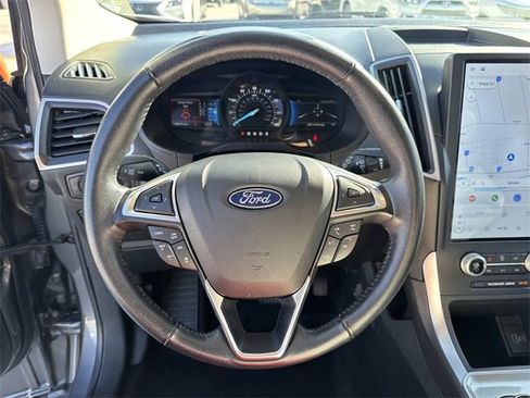 Used 2023 Ford Edge SEL image 21