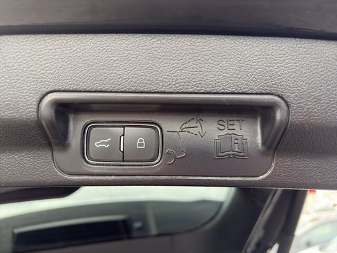 Used 2021 Ford Explorer ST w/ Equipment Group 401A image 12