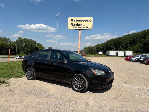 Used 2011 Ford Focus SES w/ 401A Rapid Spec Order Code image 3