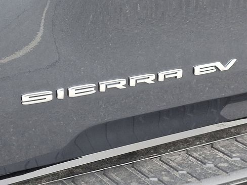 New 2026 GMC Sierra EV Elevation image 11