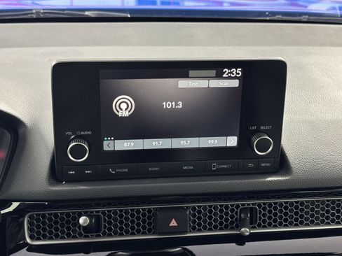 Used 2023 Honda Civic Sport image 18