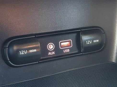 Used 2019 Kia Sportage LX image 18