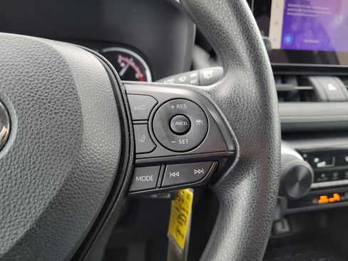 Used 2024 Toyota RAV4 LE image 23