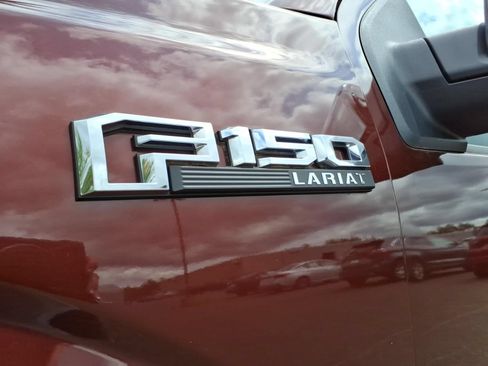 Used 2016 Ford F150 Lariat AWD/4WD image 10