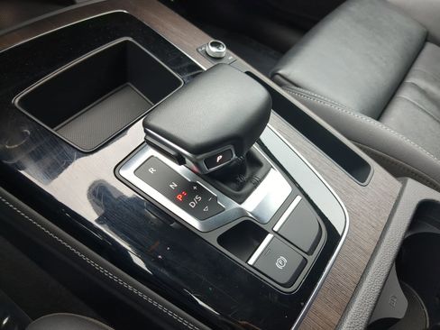 Used 2024 Audi Q5 2.0T Premium Plus image 25