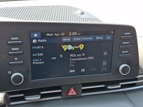 Certified 2021 Hyundai Elantra SEL FWD image 16