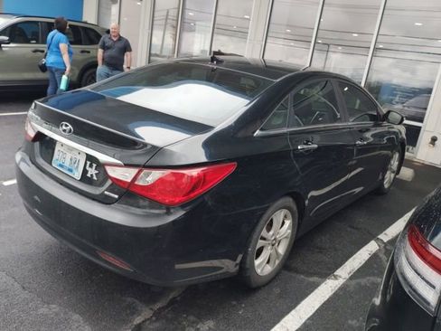 Used 2011 Hyundai Sonata Limited FWD image 4