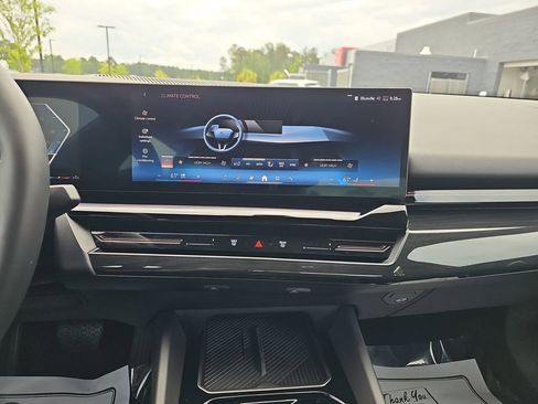 Used 2025 BMW 530i RWD image 24