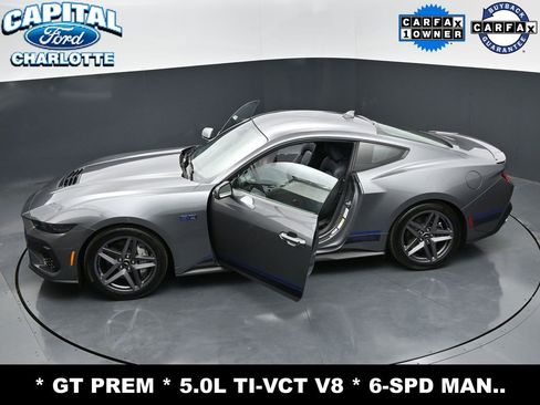 Used 2025 Ford Mustang GT Premium RWD image 31