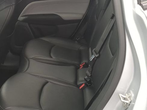 Used 2025 Jeep Compass Limited AWD/4WD image 18