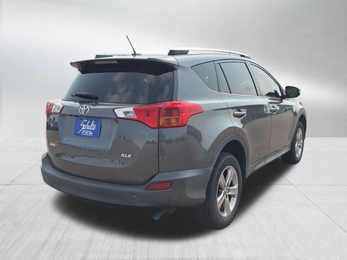 Used 2015 Toyota RAV4 XLE FWD image 7