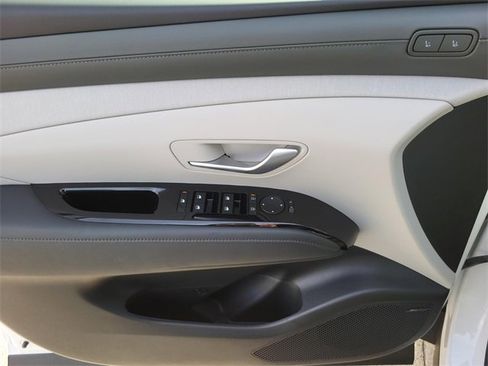 New 2026 Hyundai Tucson Limited image 14