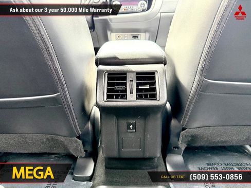 Used 2019 Mitsubishi Outlander SEL image 20