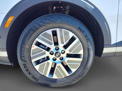 New 2026 Hyundai Palisade SEL Premium FWD image 9