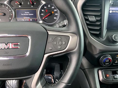 Used 2023 GMC Acadia AT4 w/ Preferred Package AWD/4WD image 24