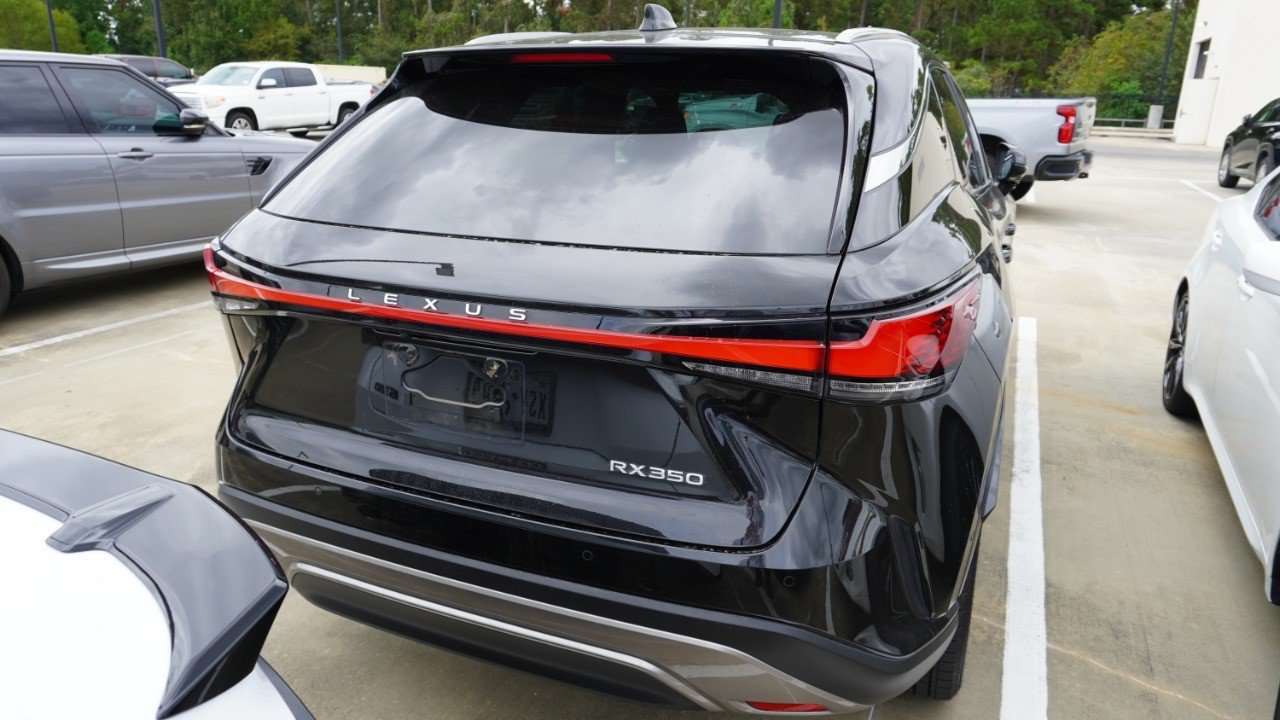 Used 2024 Lexus RX 350 Premium Plus w/ Convenience Package FWD image 7
