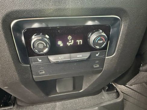 New 2026 Chevrolet Suburban LT w/ Comfort Package image 13