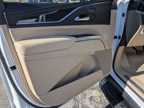 Certified 2023 Cadillac Escalade Premium Luxury w/ Performance Package image 9