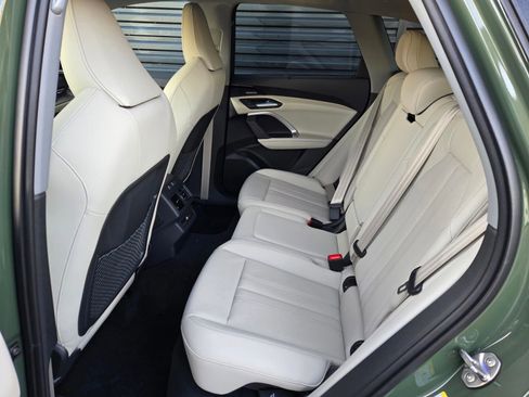 New 2025 Audi Q5 Premium AWD/4WD image 10