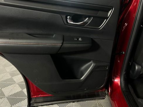 Used 2025 Honda CR-V Sport image 28