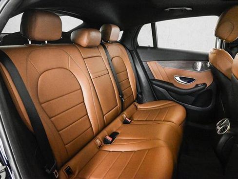 Used 2021 Mercedes-Benz GLC 300 4MATIC Coupe image 21