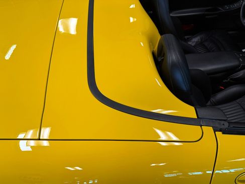 Used 2002 Chevrolet Corvette w/ Preferred Equipment Group2 image 38