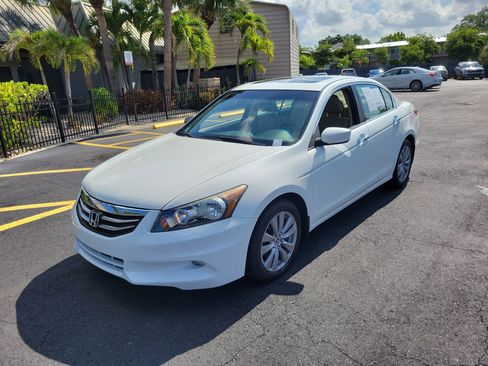 Used 2012 Honda Accord EX-L image 10