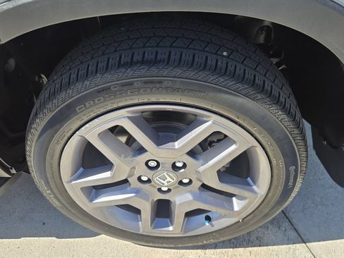 Used 2023 Honda Passport EX-L image 10