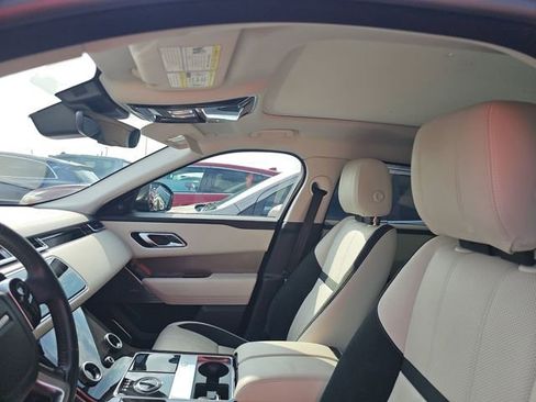 Used 2019 Land Rover Range Rover Velar S image 9