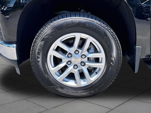 Used 2021 Chevrolet Silverado 1500 LT AWD/4WD image 11