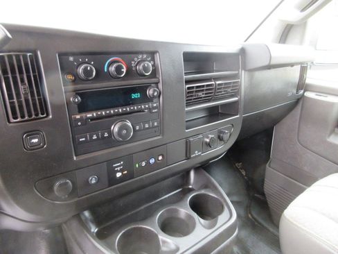 Used 2021 Chevrolet Express 2500 2500 Cargo w/ Driver Convenience Package image 35