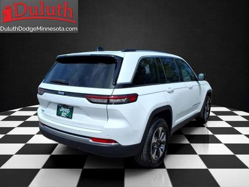 Used 2024 Jeep Grand Cherokee Limited 4xe AWD/4WD image 5